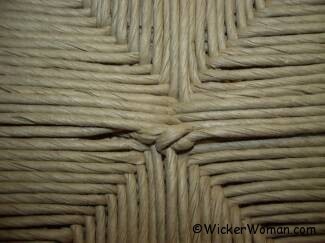 Bottom knot on paper rush seat