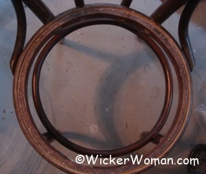 spline-cane-round-seat-groove groove in spline cane seat