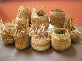 Black willow student class baskets