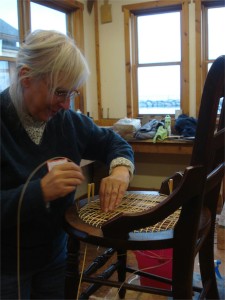 round seat chair caning class