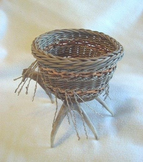 Tines Sitting Pretty Antler Basket Pattern