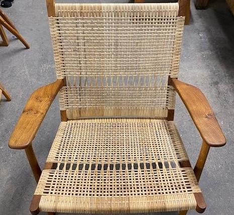 Retrofit Restoration, LLC in Marlborough, MA, is a woman-owned seatweaving and furniture finishing business serving Boston and Central Massachusetts.